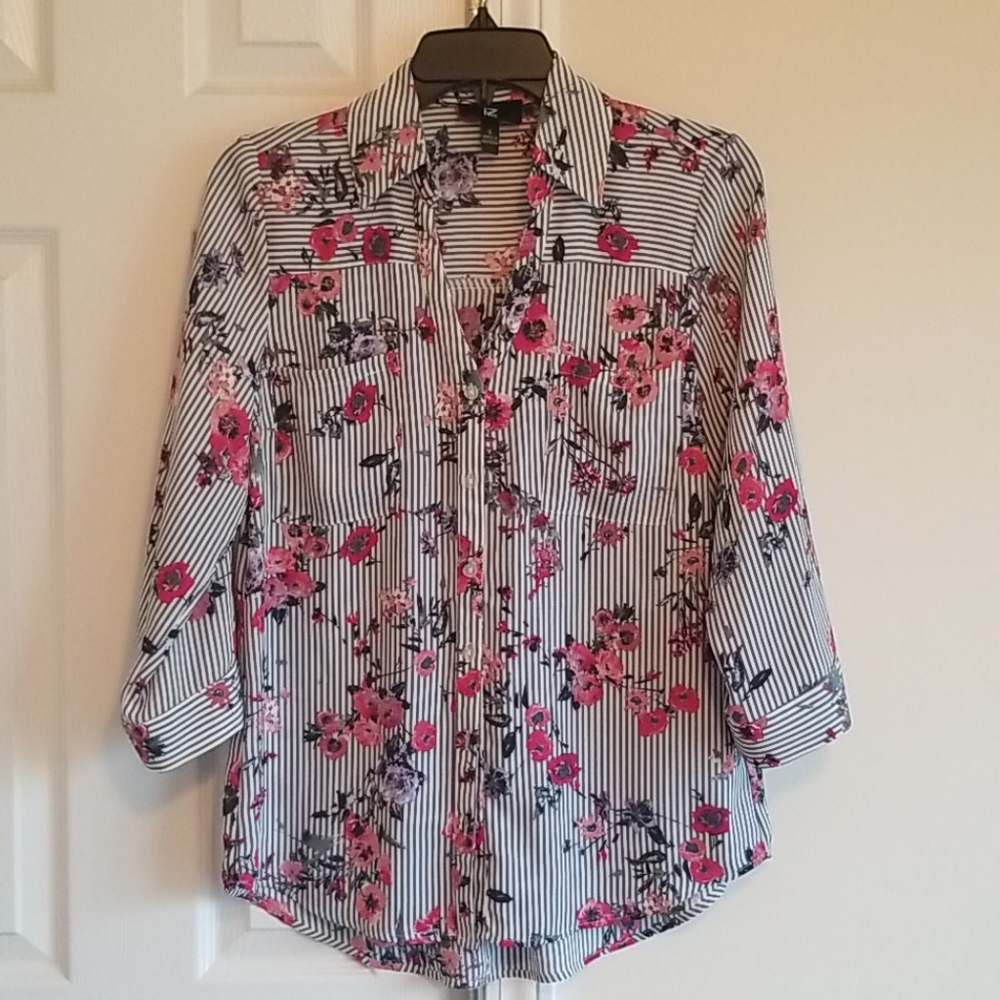 IZ Byer Floral Print Shirt Size S